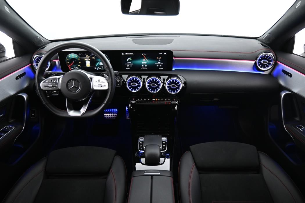 MERCEDES-BENZ CLA 2020