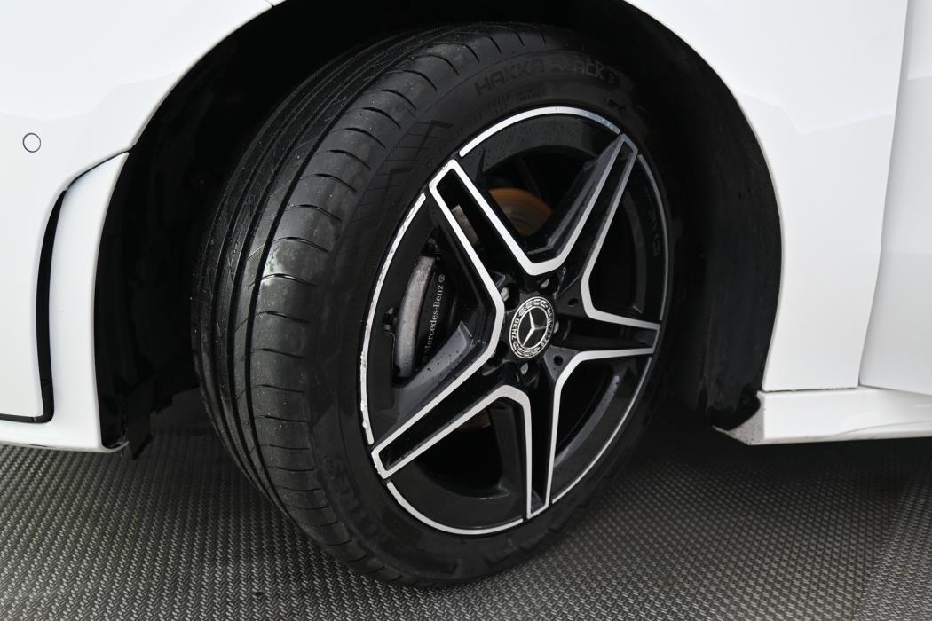 MERCEDES-BENZ CLA 2020