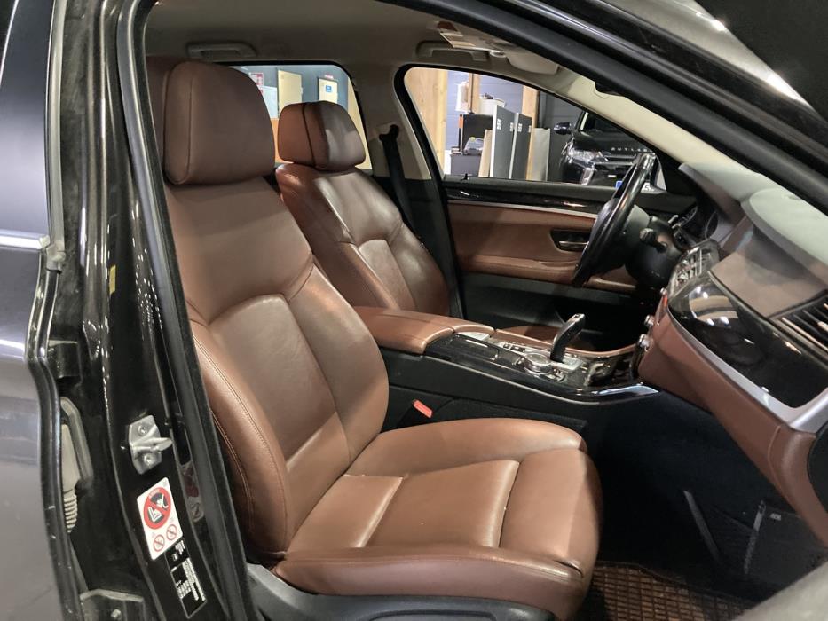 BMW 530 2015