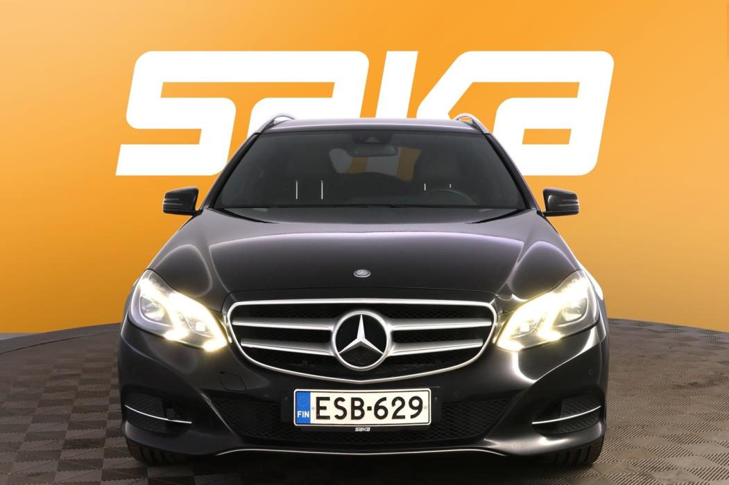MERCEDES-BENZ E 2013