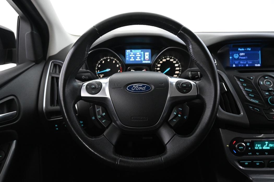 FORD Focus 2011