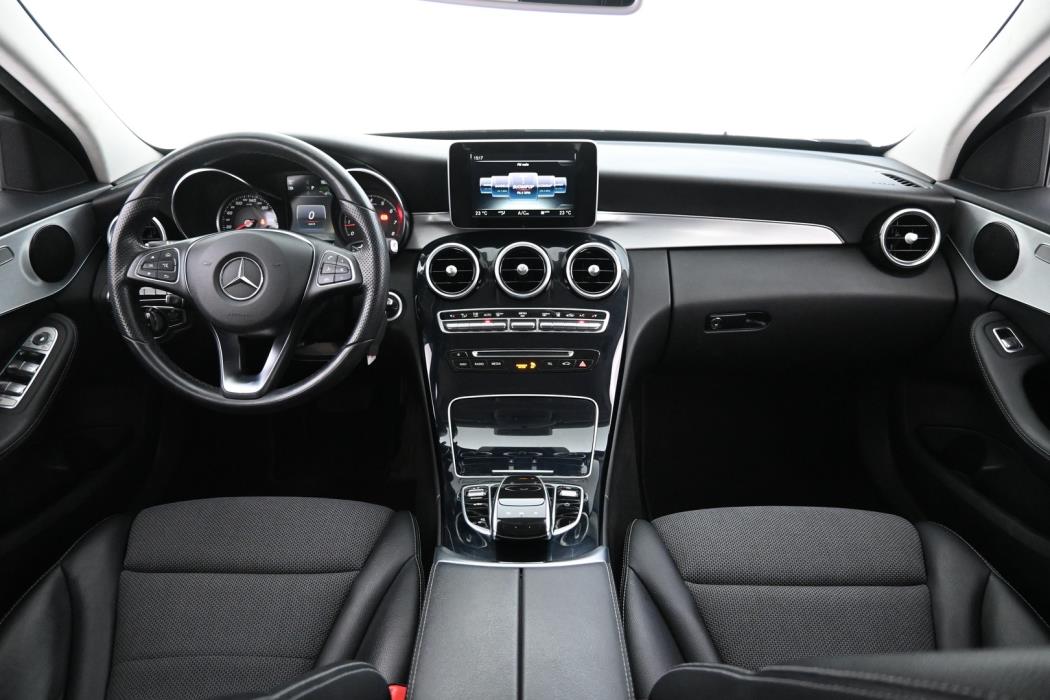 MERCEDES-BENZ C 2016