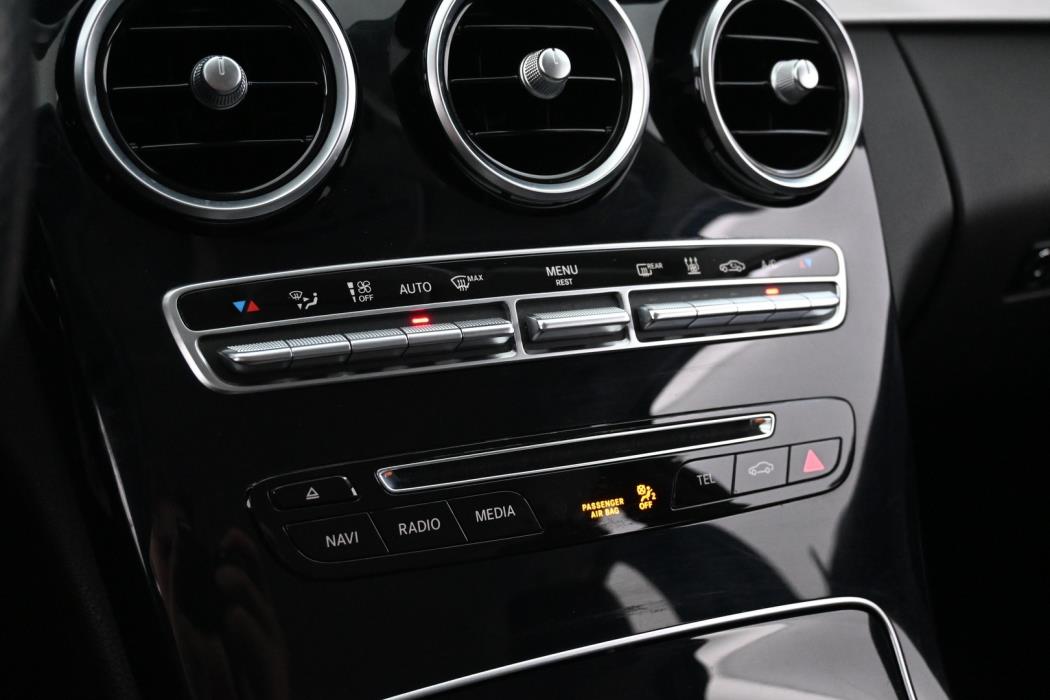 MERCEDES-BENZ C 2016