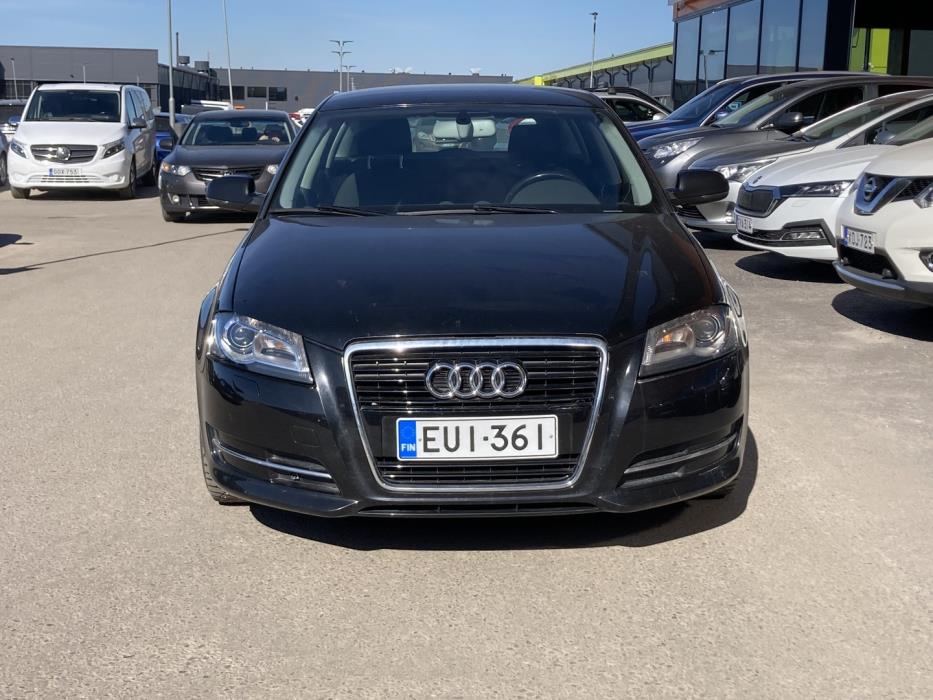 AUDI A3 2012