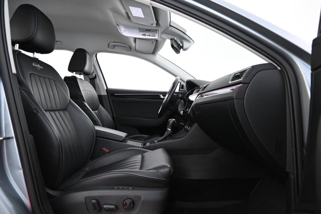 SKODA Superb 2021
