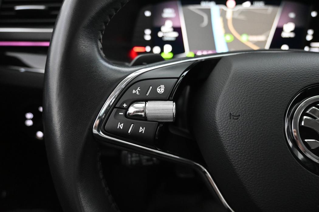 SKODA Superb 2021