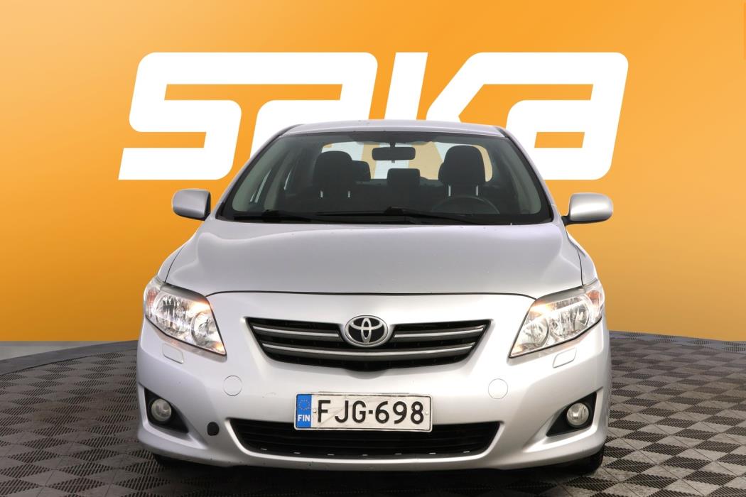 TOYOTA Corolla 2009