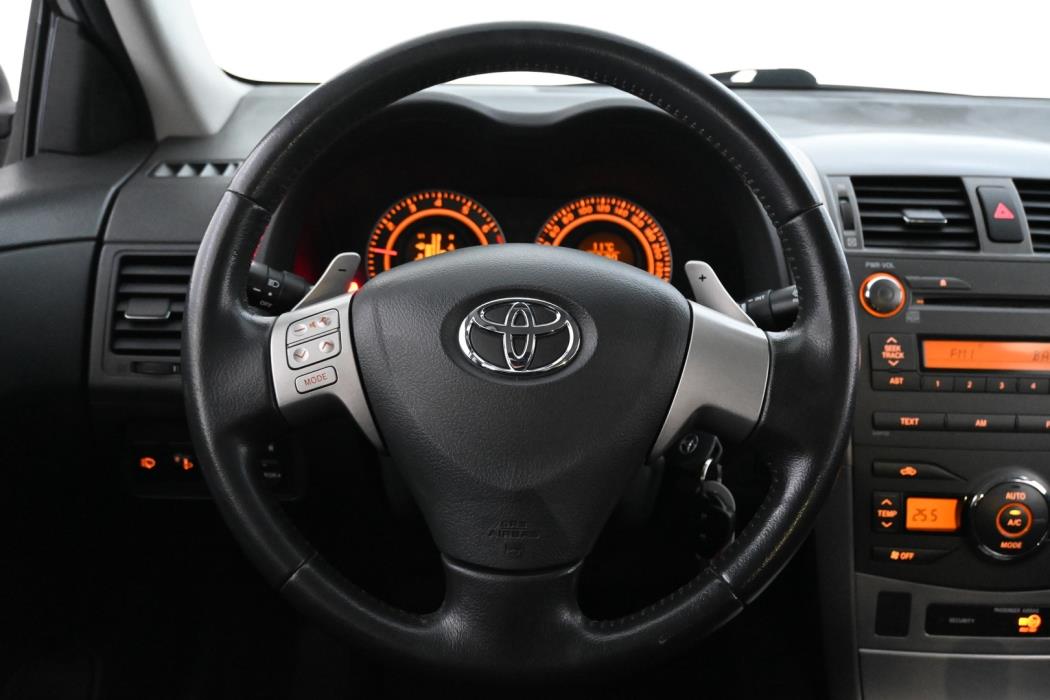 TOYOTA Corolla 2009