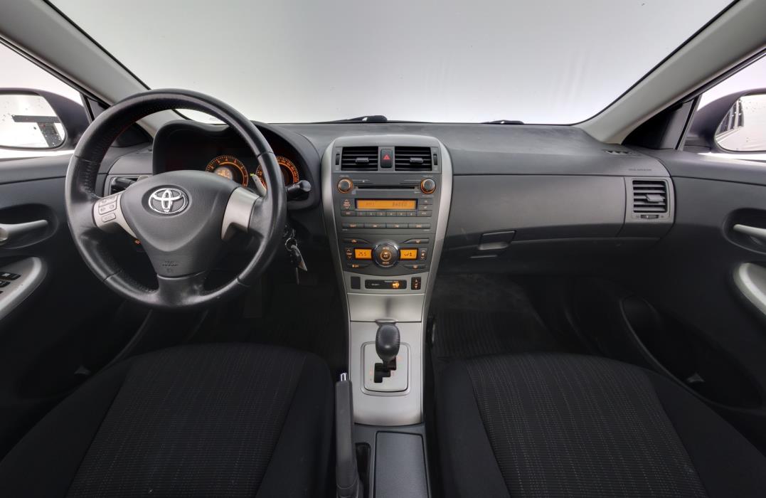 TOYOTA Corolla 2009