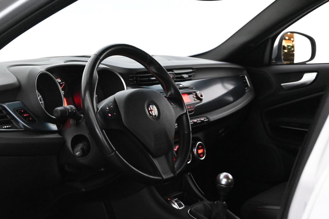 ALFA ROMEO Giulietta 2013
