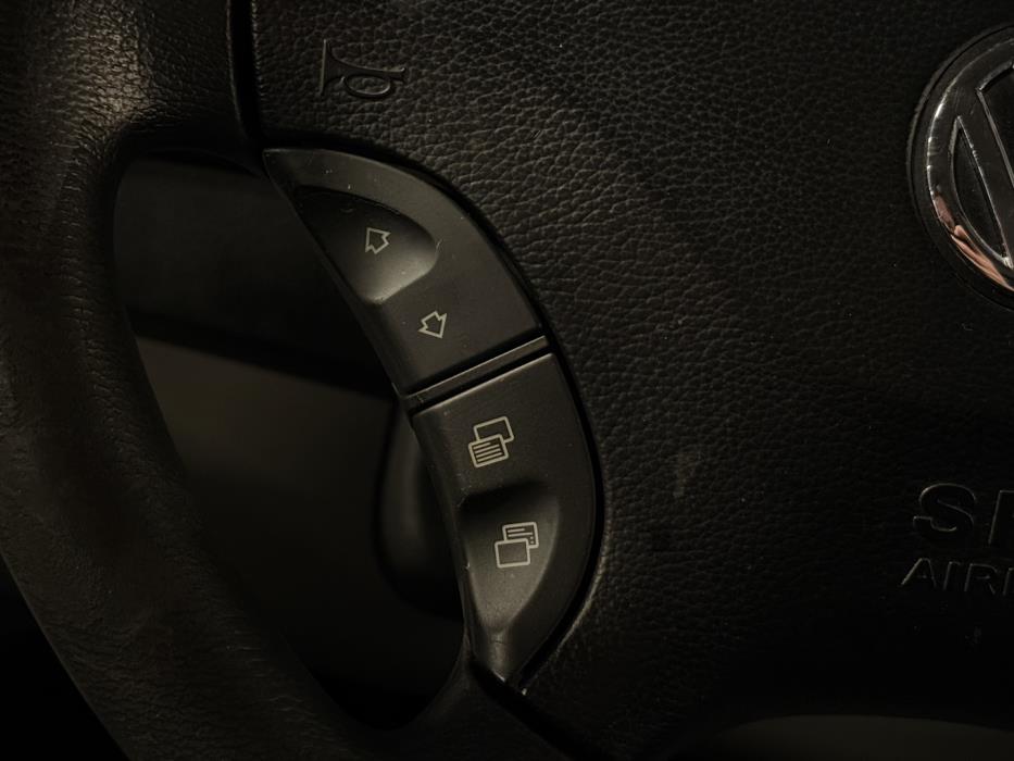 VOLKSWAGEN Crafter 2013