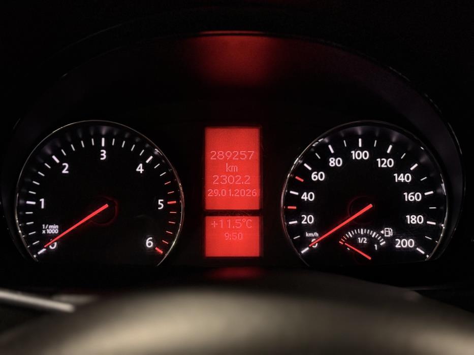 VOLKSWAGEN Crafter 2013