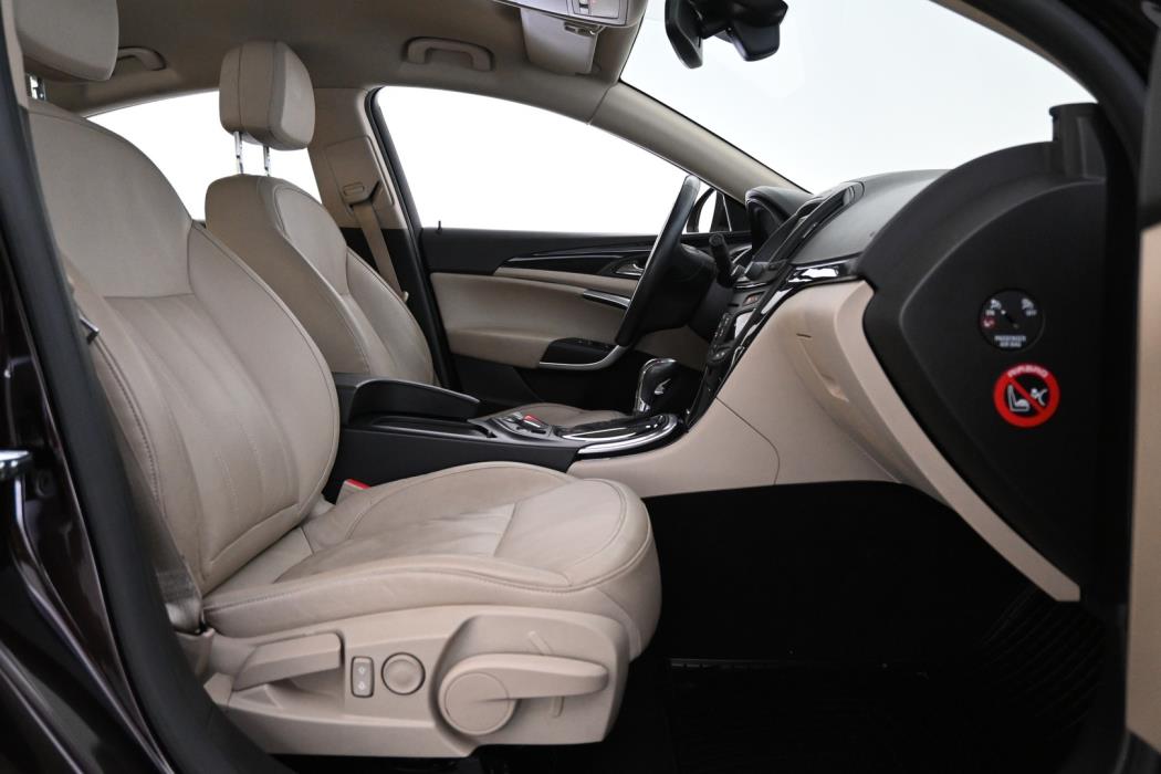 OPEL Insignia 2014