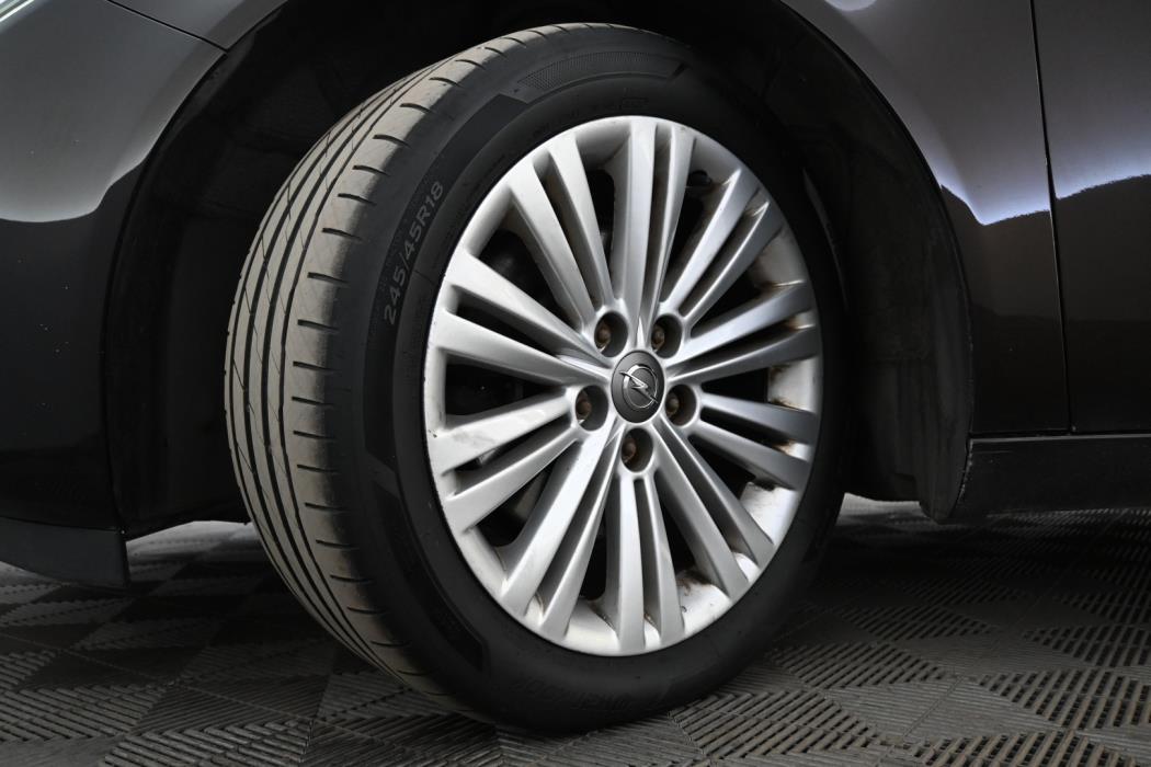 OPEL Insignia 2014