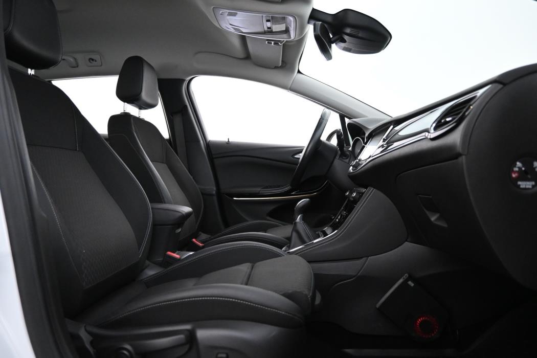 OPEL Astra 2017