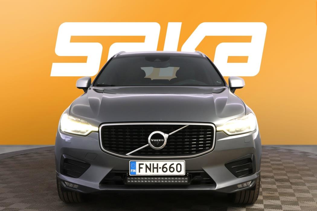 VOLVO XC60 2018