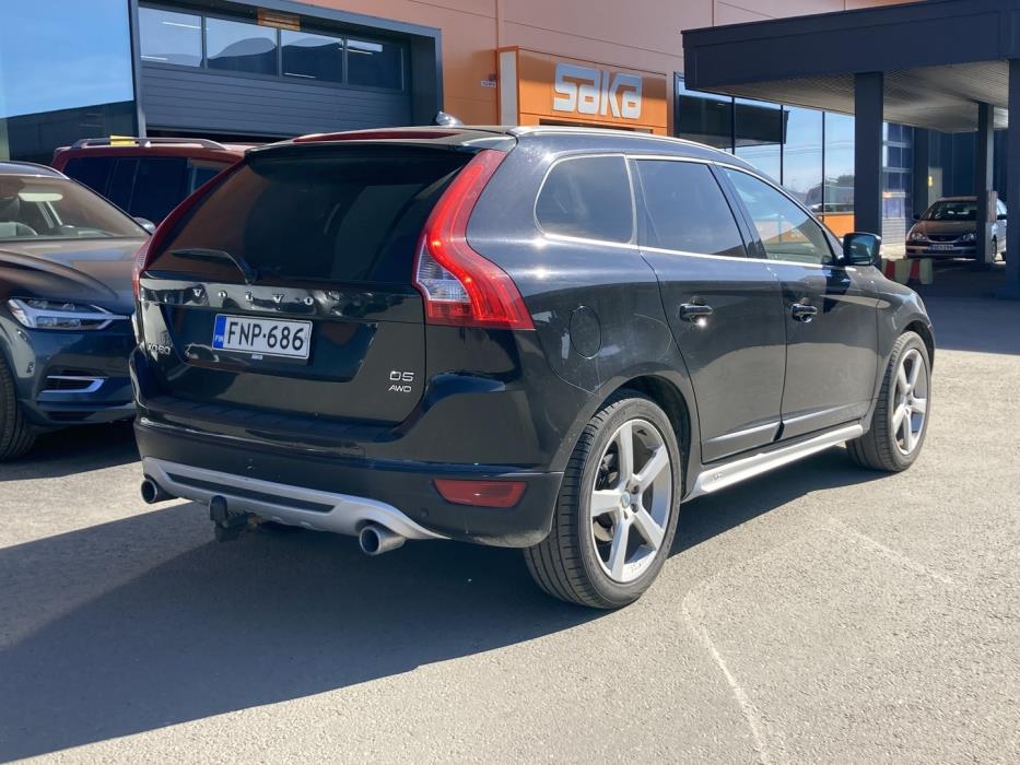VOLVO XC60 2012