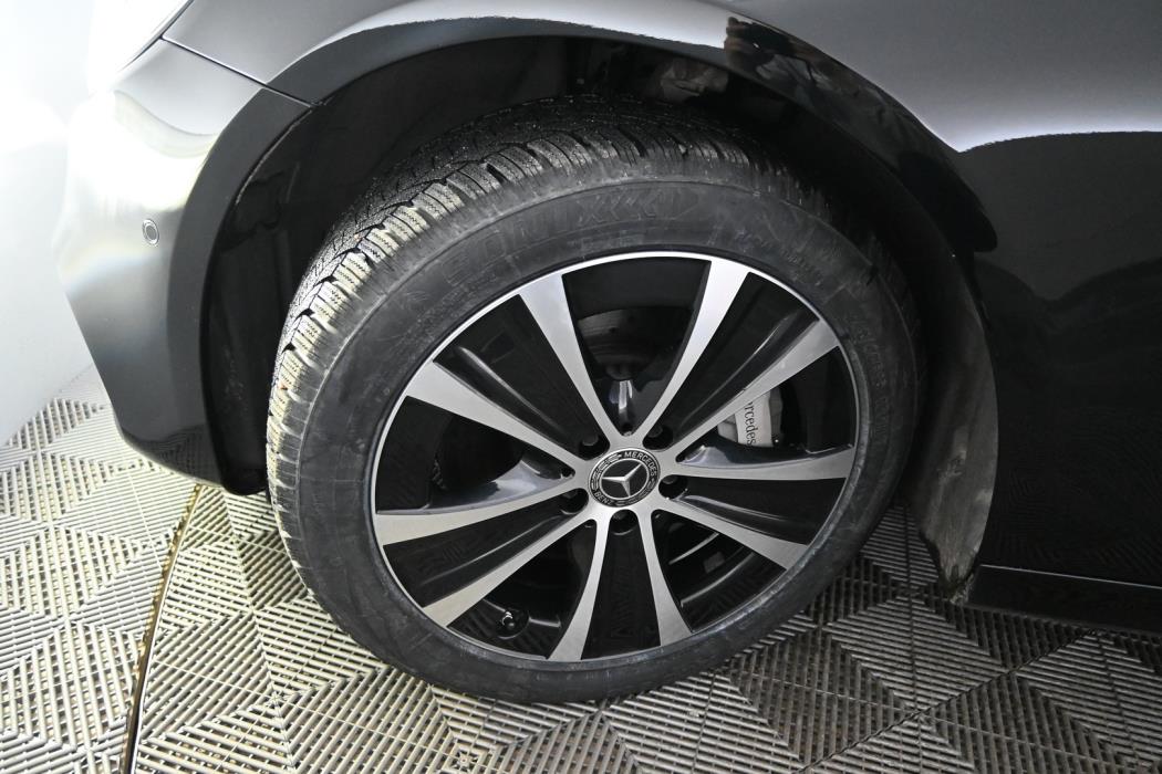 MERCEDES-BENZ E 2019