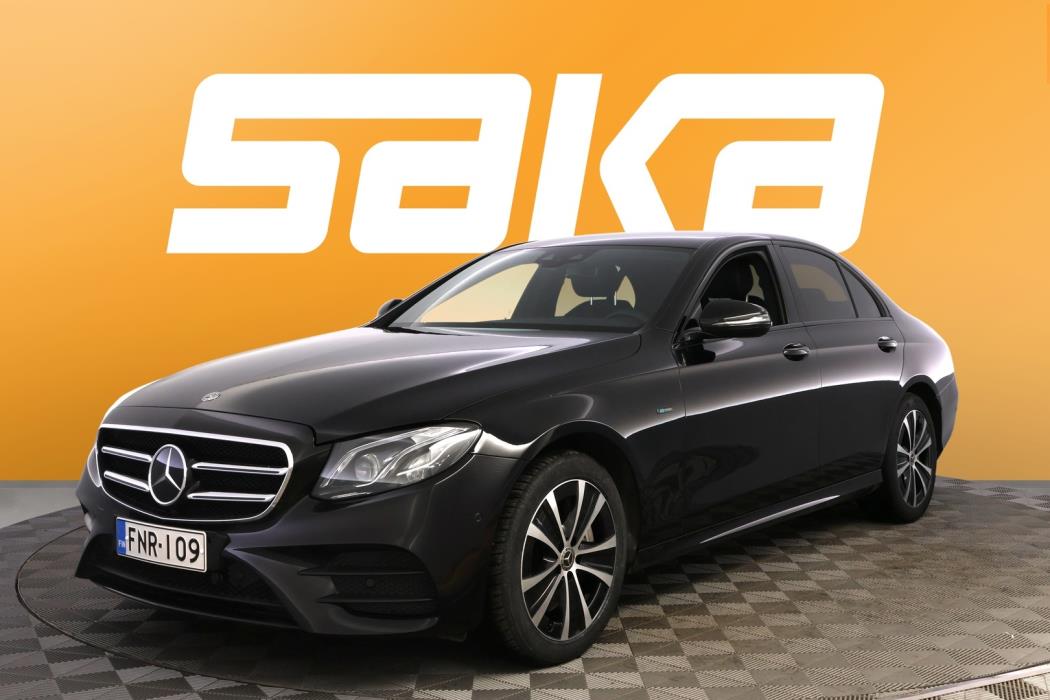 MERCEDES-BENZ E 2019