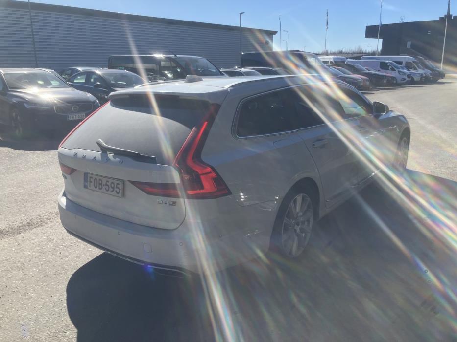 VOLVO V90 2017