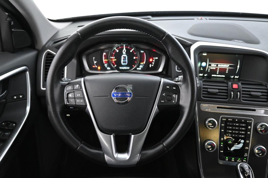 VOLVO XC60 2016