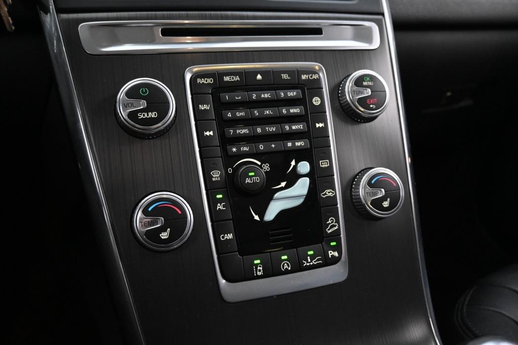 VOLVO XC60 2016