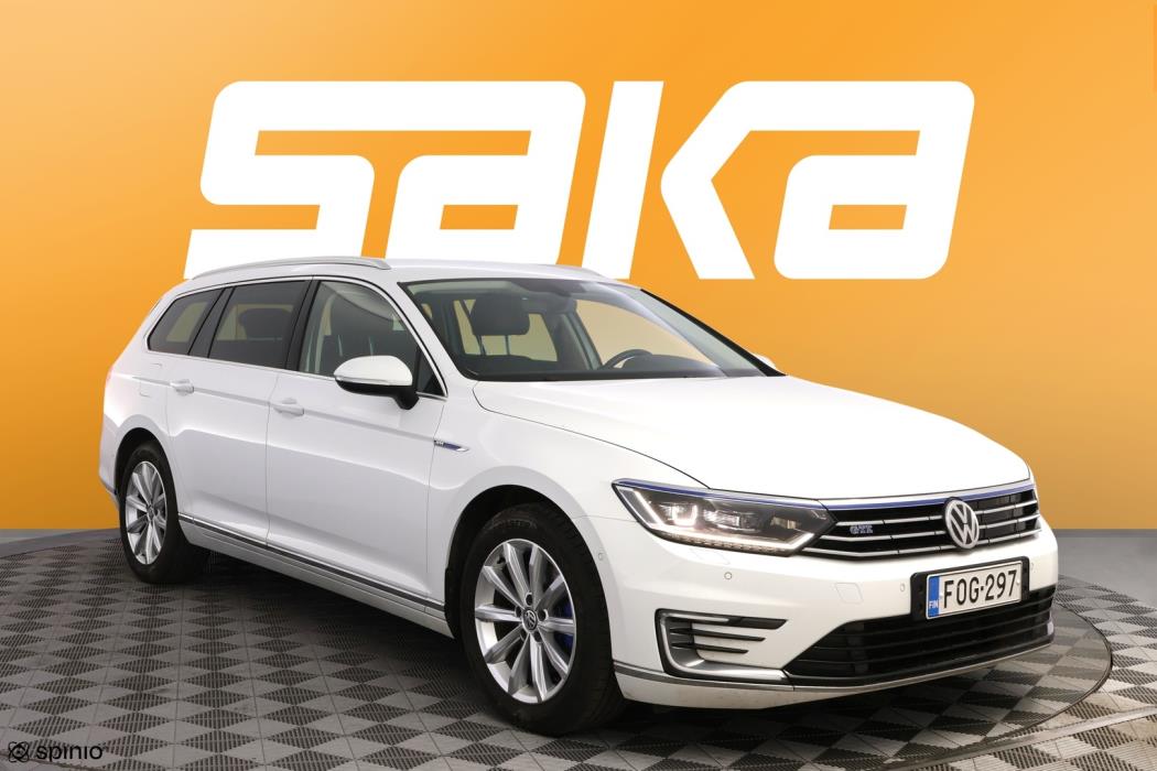 VOLKSWAGEN Passat 2017