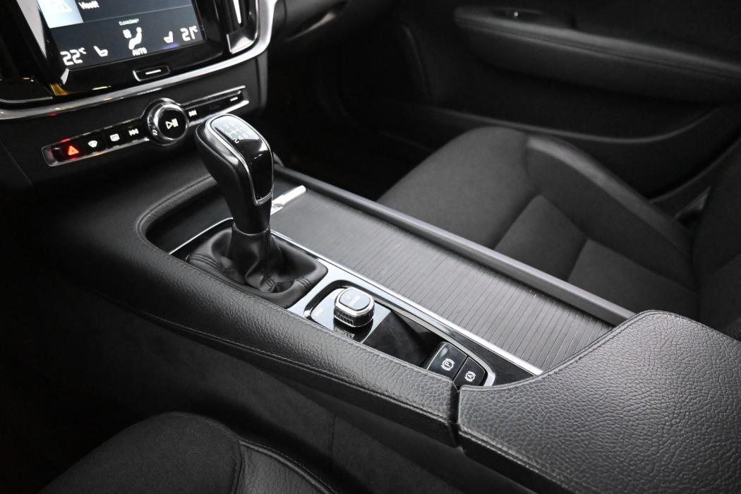 VOLVO V90 Cross Country 2017