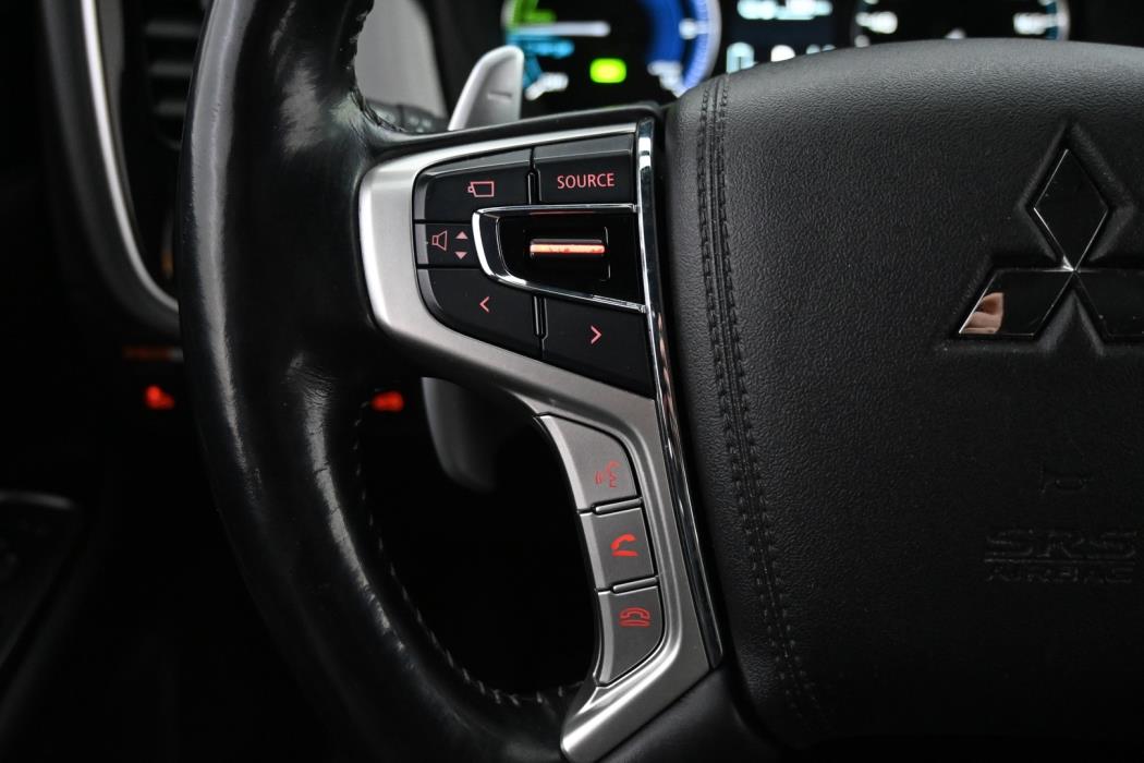 MITSUBISHI Outlander PHEV 2019