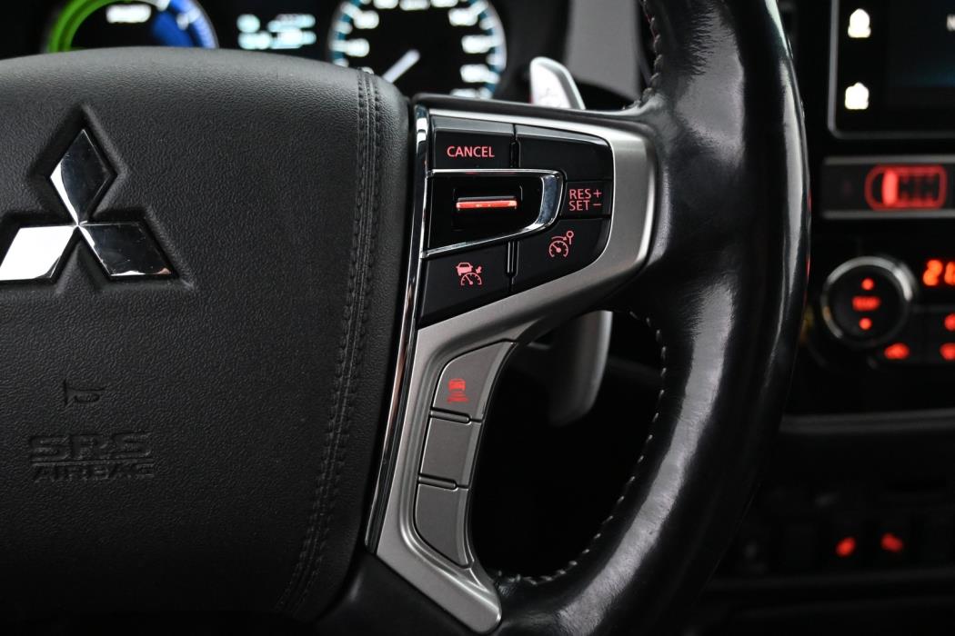 MITSUBISHI Outlander PHEV 2019