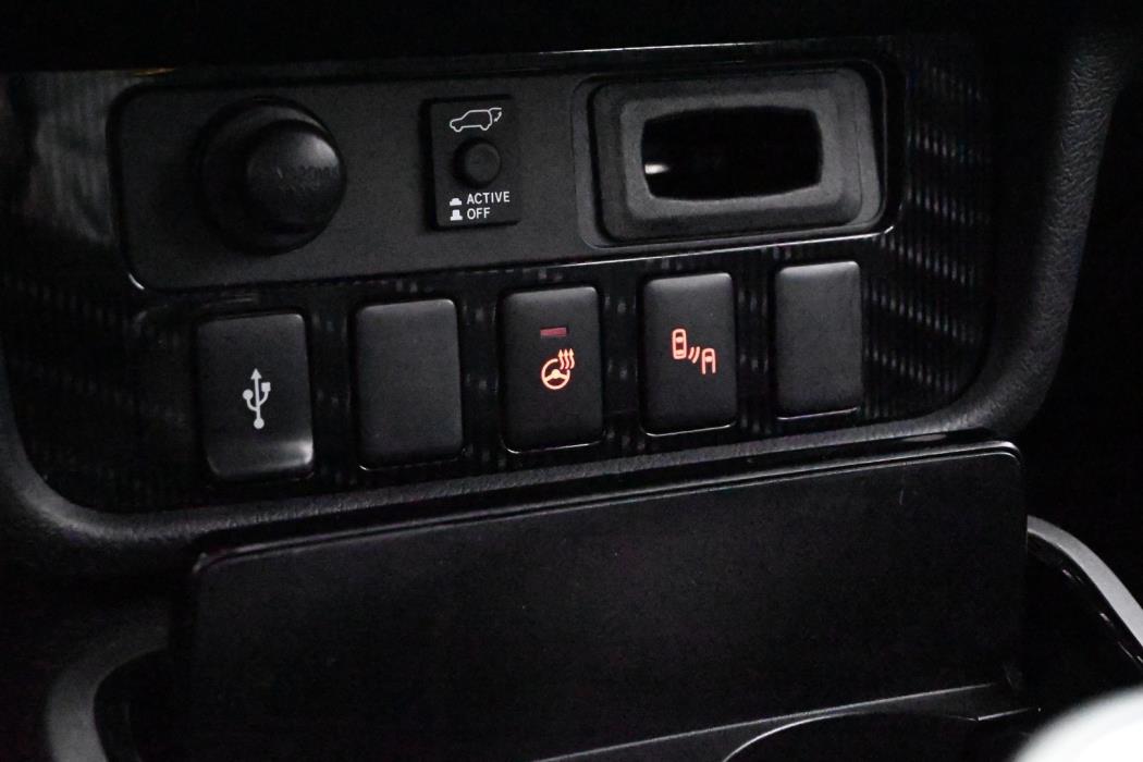 MITSUBISHI Outlander PHEV 2019