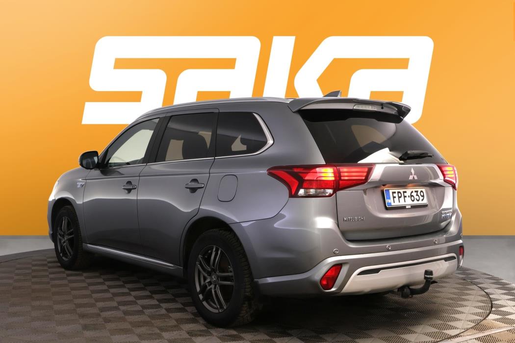 MITSUBISHI Outlander PHEV 2019