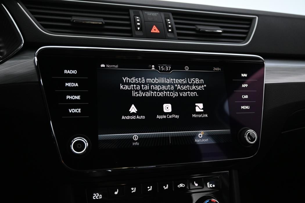 SKODA Superb 2021