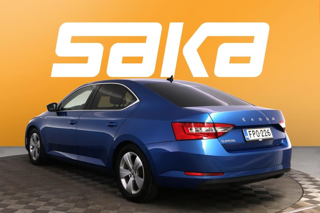 SKODA Superb 2021