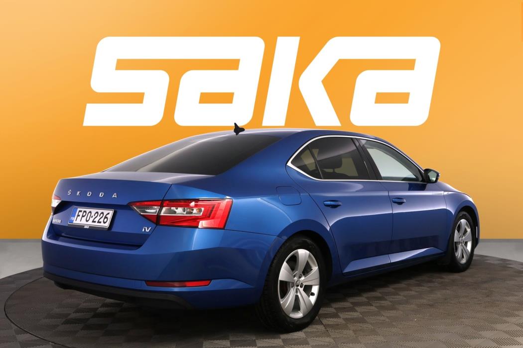 SKODA Superb 2021