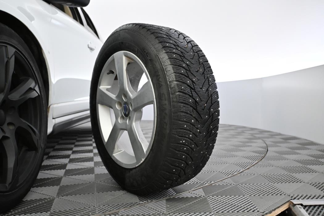 VOLVO XC60 2011