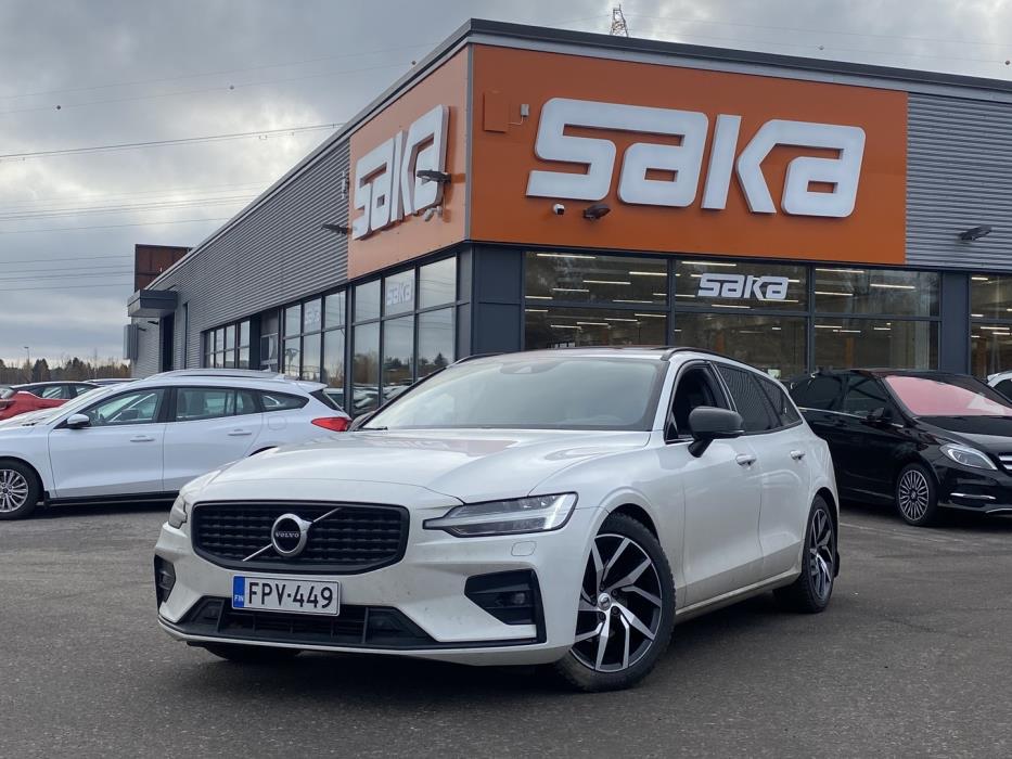 VOLVO V60 2021