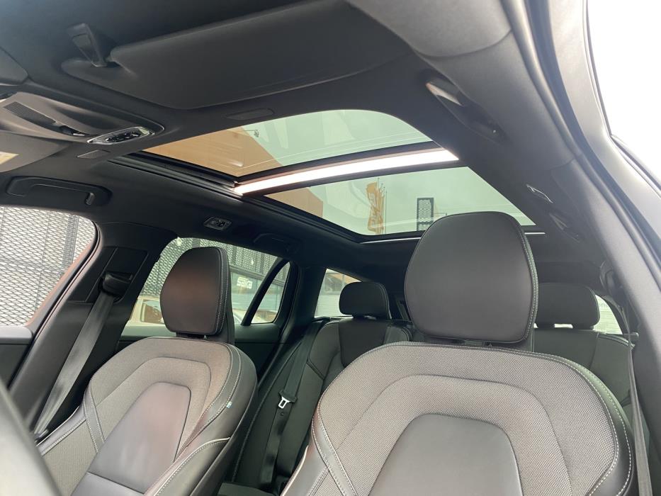 VOLVO V60 2021