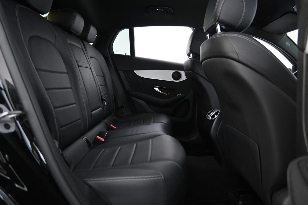 MERCEDES-BENZ GLC 2021