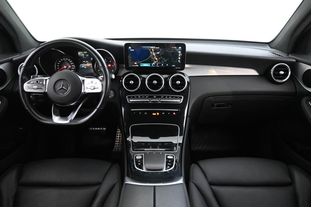 MERCEDES-BENZ GLC 2021