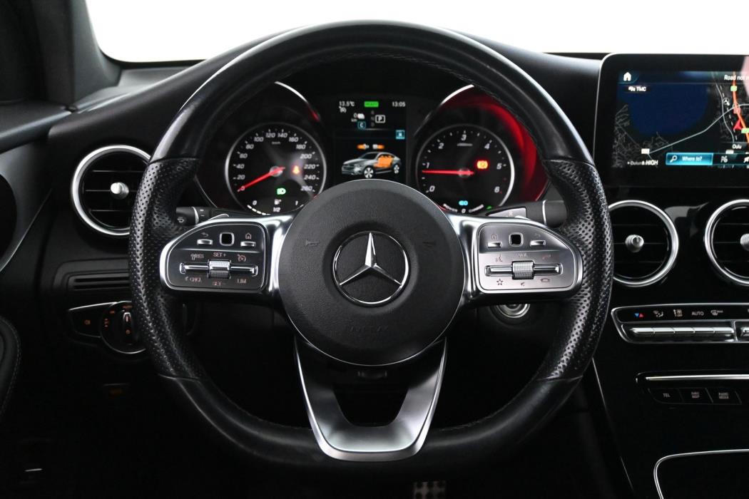 MERCEDES-BENZ GLC 2021