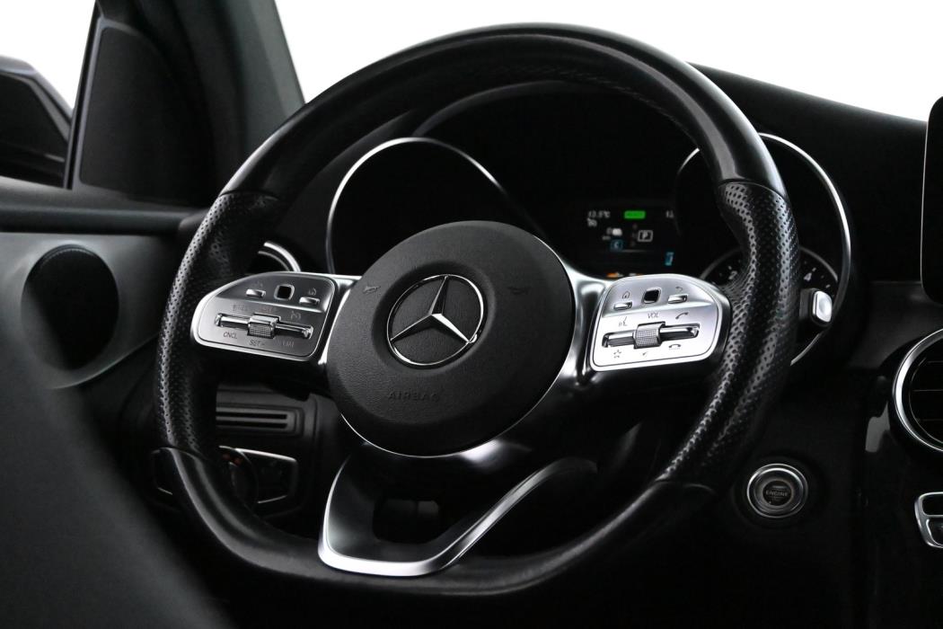MERCEDES-BENZ GLC 2021