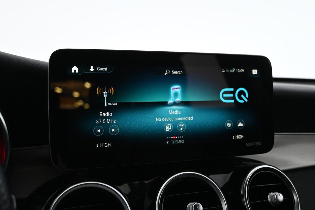 MERCEDES-BENZ GLC 2021