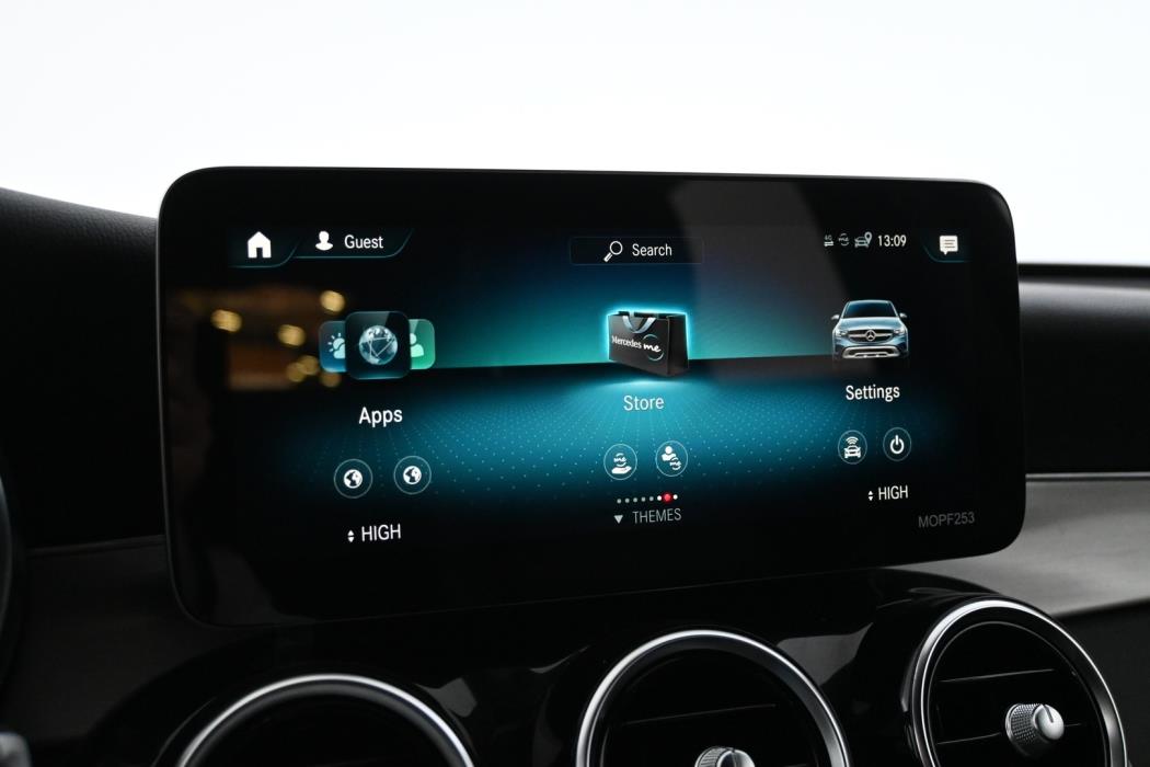 MERCEDES-BENZ GLC 2021