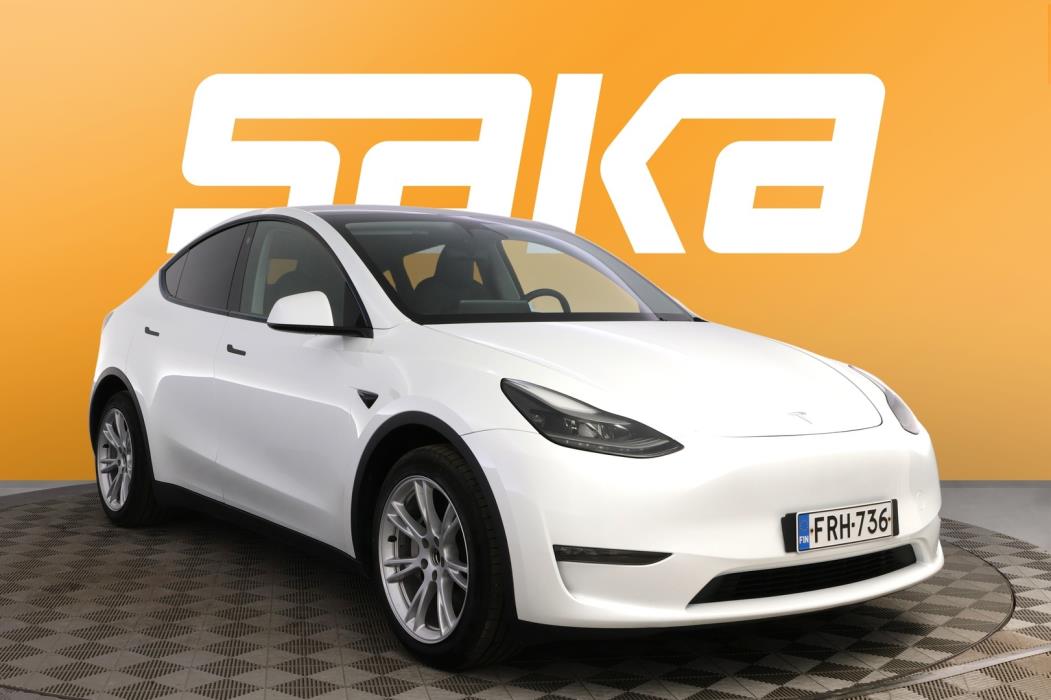 TESLA Model Y 2023