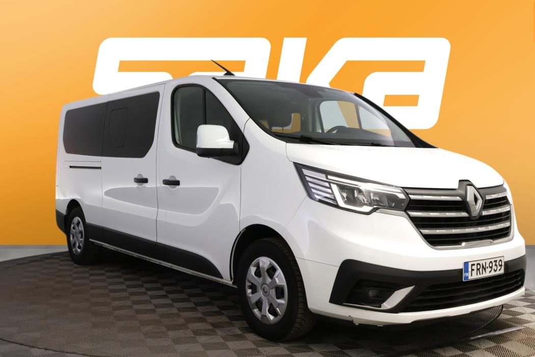 RENAULT Trafic Combi 2024