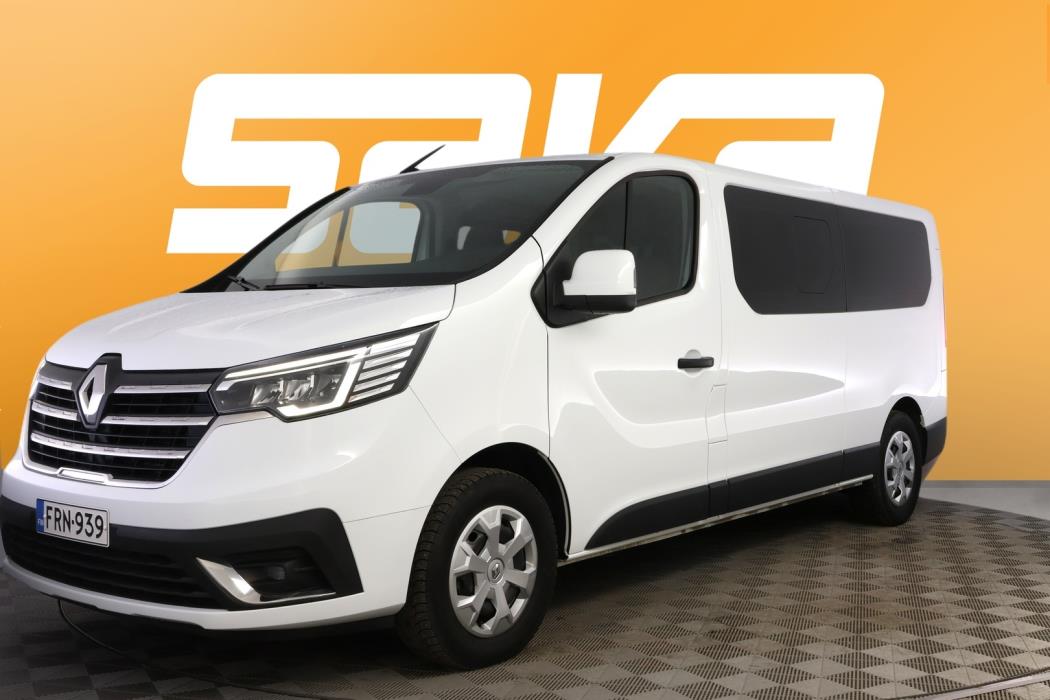 RENAULT Trafic Combi 2024