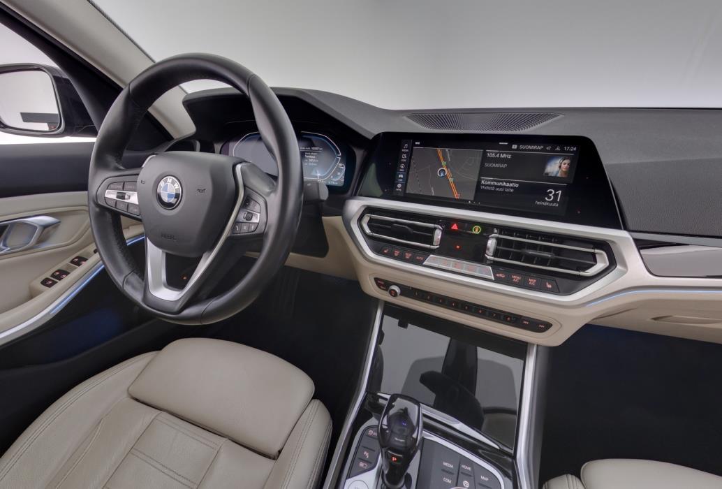 BMW 330 2020