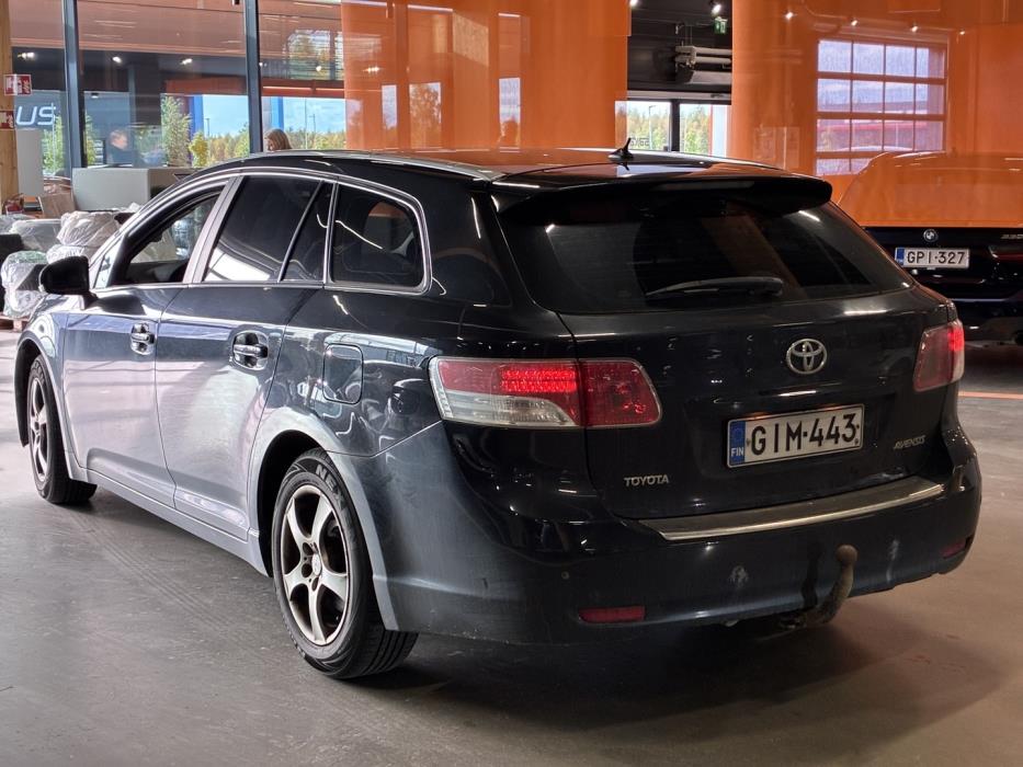 TOYOTA Avensis 2009
