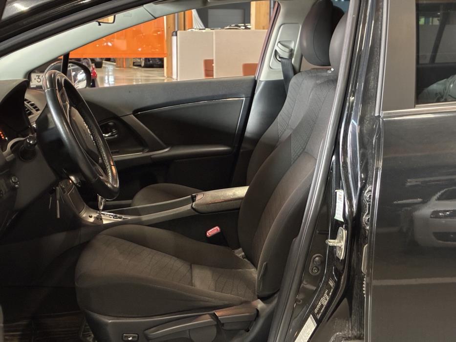 TOYOTA Avensis 2009